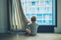 タワマン暮らしの子どもたちが陥る、危ない「高所平気症」