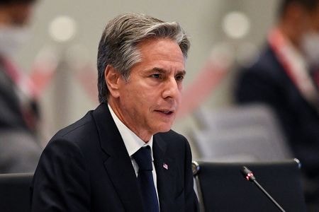ブリンケン米国務長官は１７日、黒海経由のウクライナ穀物輸出合意の延長にロシアが同意したのは、延長を拒否しても世界が受け入れないとロシアが感じていることの表れだと述べた。バンコクで撮影（２０２２年　ロイター/Chalinee Thirasupa）