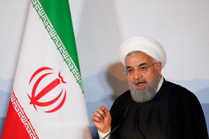 トランプに怒り、「ホルムズ海峡を封鎖する」と示唆したイランのロウハ二大統領　Denis Balibouse-REUTERS