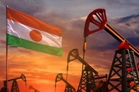 現地人は下層労働者、給料も7分の1以下...友好国ニジェールからも追放される中国人