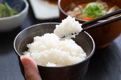 日本人の主食は、実は「米飯」ではなかった...稲作大国の日常を支えてきた「糅飯（かてめし）」とは何か？