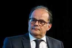 長期債利回り上昇、供給増とインフレ観測が要因＝フランス中銀総裁