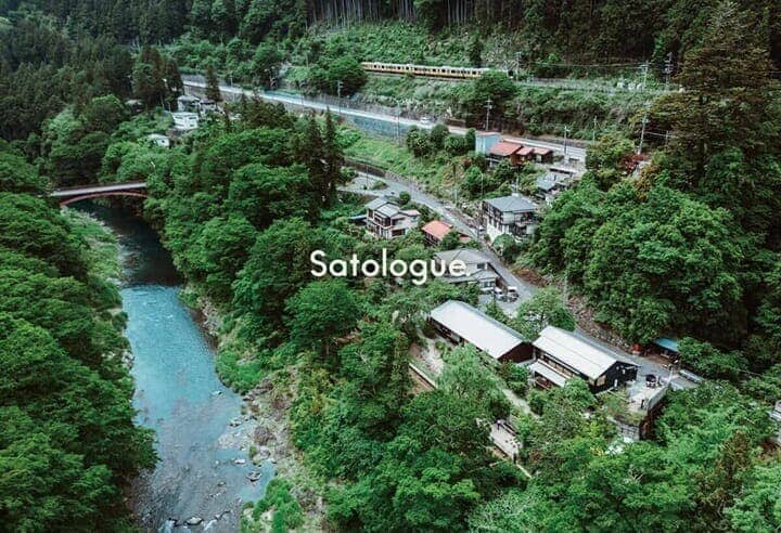 「Satologue」のロゴイメージ