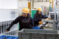 日本の製造業は高齢者と外国人が主力、人口減少で革新的ヒットが生まれづらくなるこれだけの理由