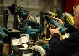 マキタ、配当性向50％以上に　前期の期末配当130円に引き上げ