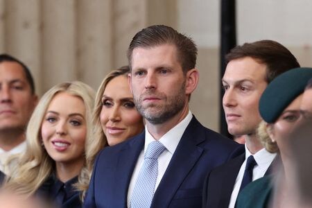 　メタプラネットは２１日、ストラテジック・ボード・オブ・アドバイザーズを設置し、トランプ米大統領の次男で米実業家のエリック・トランプ氏を初代のメンバーに迎え入れると発表した。ワシントンで１月撮影（２０２５年　ロイター/Kevin Lamarque）