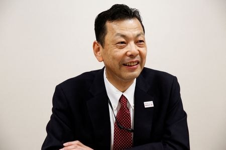 写真は三菱ＵＦＪフィナンシャル・グループ（ＭＵＦＧ）の十川潤グループＣＦＯ（最高財務責任者）。3月10日、都内で撮影。REUTERS/Miho Uranaka