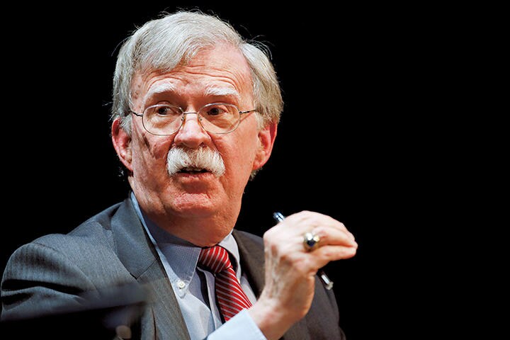 ボルトンは常に自分が一番賢いと思っている　JONATHAN DRAKE-REUTERS