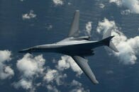 米爆撃機2機が中国の防空識別圏に異例の進入