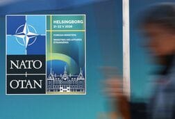 フランス、ホルムズ海峡任務へのＮＡＴＯ関与に否定的