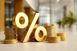 三菱UFJがトヨタを抜き時価総額首位に…日銀利上げで相場の主役が変わる