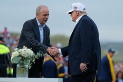 トランプ氏、アイルランド産ウイスキーの関税撤廃を表明