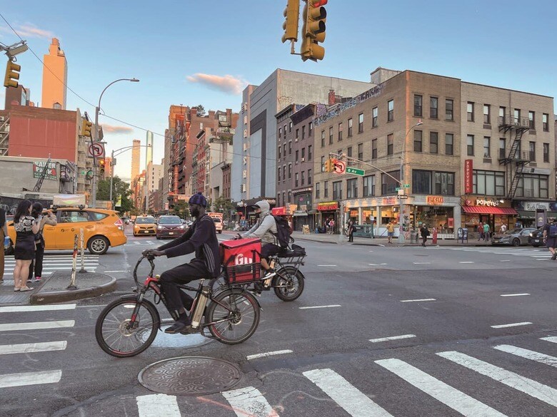 ニューヨークでは吸うのも吸わないのも個人の自由　　SENRI OE