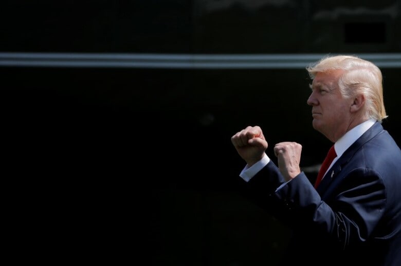 ８月８日、トランプ米大統領は、北朝鮮が米国をこれ以上脅かせば「世界がこれまで目にしたことのないような攻撃と猛威に直面することになる」とし、同国をけん制した。４日撮影（２０１７年　ロイター／Carlos Barria）