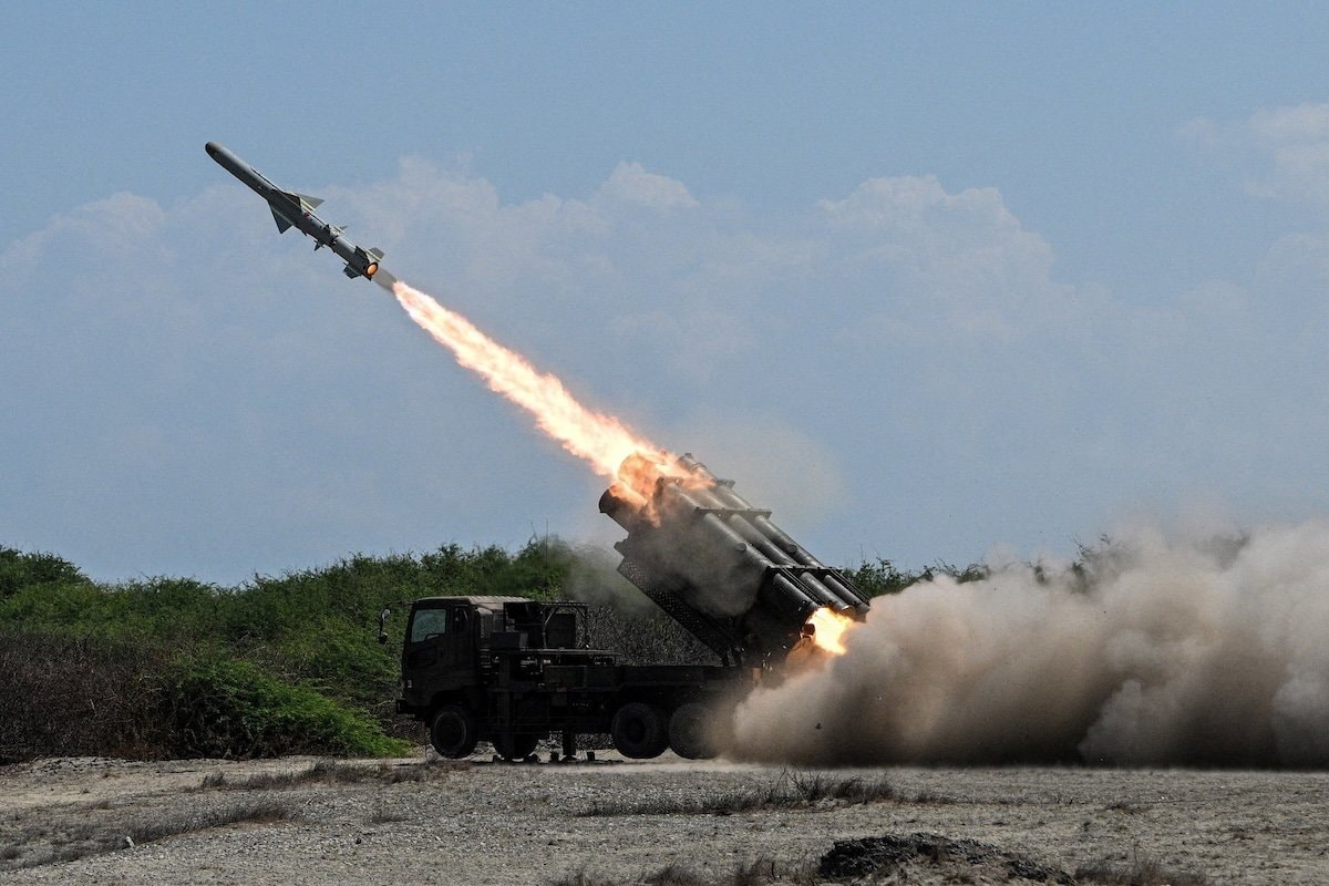 米軍がフィリピンでトマホーク発射　中国が射程圏の軍事演習で | ニューズウィーク日本版