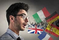 欧米の言語はなぜ繰り返しが多く、くどいのか？