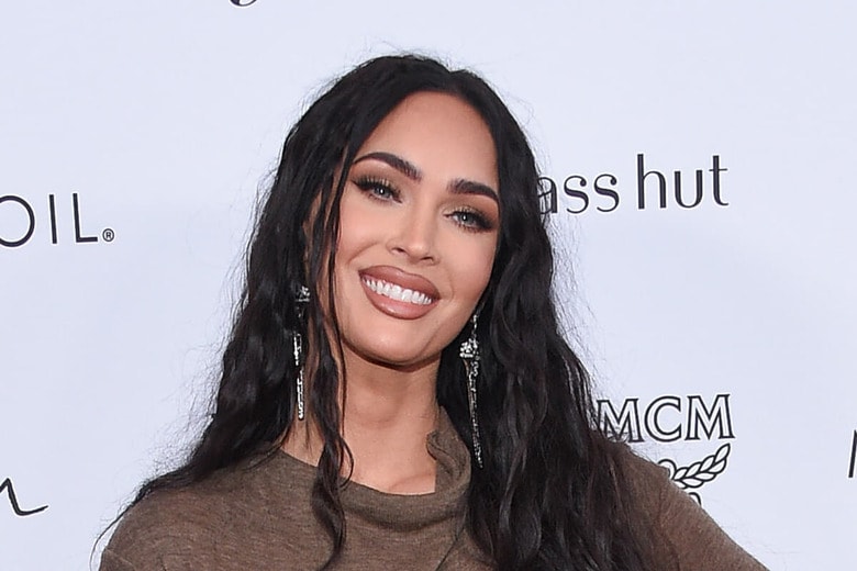 ミーガン・フォックス（2022年4月10日、ビバリーヒルズ）　DFree-Shutterstock