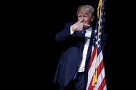 ドナルド・トランプ「株安は中国のせいだ」