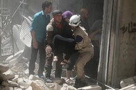 シリアという地獄のなかの希望：市民救助隊「ホワイト・ヘルメット」の勇気