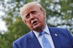 トランプ氏、イランは「非常に苦戦」　いずれ降参と予想