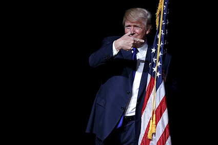 中国はアメリカから雇用を盗む国、と言うトランプ　Brian Snyder-REUTERS