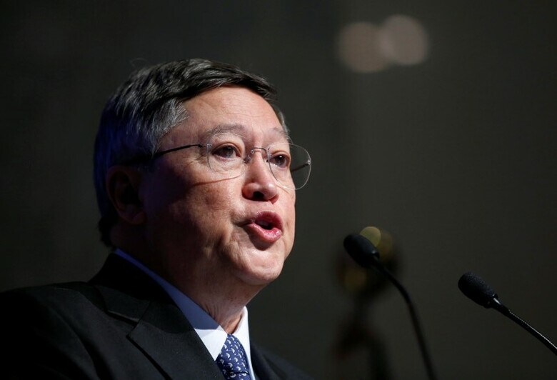 １０月２７日、フィリピンのカルロス・ドミンゲス財務相は、ロイターのインタビューで、日本からの投資や経済援助について「日本政府というよりも、納税者に感謝する。開発援助の資金は無駄にしない。双方に恩恵となり、正しく使われるようにしたい」と話した。写真は２６日、都内で開かれたフィリピン経済フォーラムで撮影（２０１６年　ロイター／Kim Kyung-Hoon）