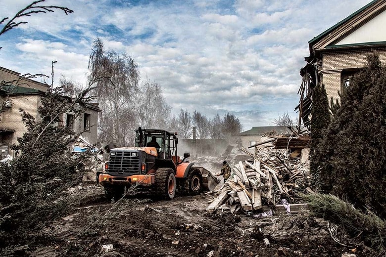 ロシア軍の砲撃を受けた病院。生後2日の新生児が犠牲になった（11月24日、ザポリッジャ州ブリャンスク）　TAKASHI OZAKI