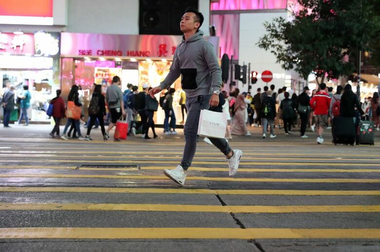 香港のショッピングモールで2019年12月撮影。 REUTERS/Lucy Nicholson