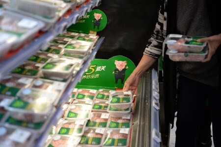 　中国国家統計局が発表した１０月の生産者物価指数（ＰＰＩ）は前年比１．６％低下と、２０１６年７月以来の大幅なマイナスだった。写真は９月、北京で撮影（２０１９年　ロイター／Tingshu Wang）