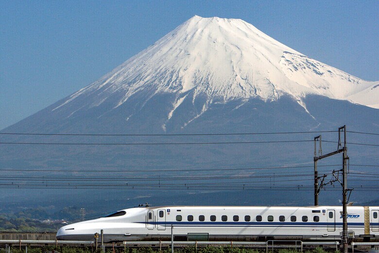 TOMOHIRO OHSUMIｰBLOOMBERG/GETTY IMAGES