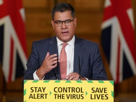 6月２４日、英国のシャーマ民間企業相（写真）は、公衆衛生の基準が引き続き満たされれば、７月中にプールやジムの営業再開を認める可能性があると表明した。 ロンドンで９日撮影。英首相官邸提供（２０２０年　ロイター）