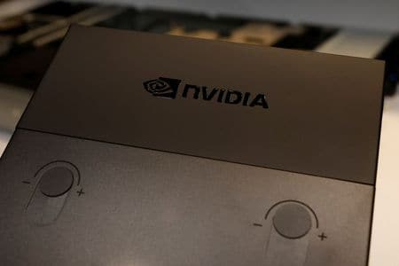 ゴールドマン・サックスが２８日に公表したデータによると、ゴールドマンが追跡しているヘッジファンドが保有する純資産総額のうち、米時価総額上位のハイテク株７社が占める割合が合計で約２０％と過去最大になっていることが分かった。５月３１日撮影（２０２３年　ロイター/Ann Wang）