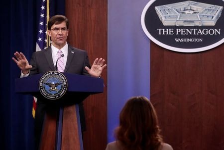 米国防総省は６日、エスパー国防長官が中国の魏鳳和国防相と電話会談し、南シナ海や台湾を「不安定化させている」中国政府の活動に懸念を表明したと発表した。４月撮影（２０２０年　ロイター/JONATHAN ERNST）