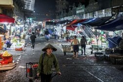 世界銀行、ベトナムの26年経済成長率は6.8％に減速と予測
