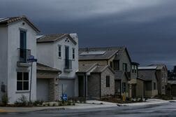 米新築住宅販売、4月は6.2％減　住宅ローン金利高止まりが重荷