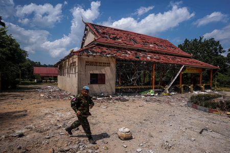 　１１月１４日、トランプ米大統領は、タイとカンボジアの国境紛争を巡り、両国は「大丈夫になる」との見方を示した。両国首相との電話会談後に述べた。タイとの国境に近いカンボジア・オッドーミアンチェイで８月１日撮影（２０２５年　ロイター/Soveit Yarn）