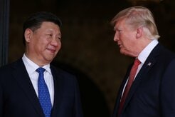 トランプの対イラン制裁、先に折れるのはアメリカか中国か