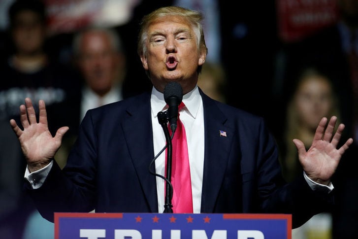８月２４日、米大統領選の共和党候補ドナルド・トランプ氏（写真）は、外交政策アドバイザーの１人として、ほぼ無名のエネルギー業界コンサルタントを任命した。だが、この人物のかつての上司は面食らっている。ミシシッピ州で撮影（２０１６年　ロイター/Carlo Allegri）