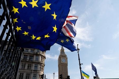 　５月１９日、欧州連合（ＥＵ）と英国は、同寿逸に開催されるＥＵ・英首脳会議に先立ち、防衛・安全保障、漁業、若者の移動に関する暫定合意に達した。ロンドンで撮影（２０２５年　ロイター/Carlos Jasso）