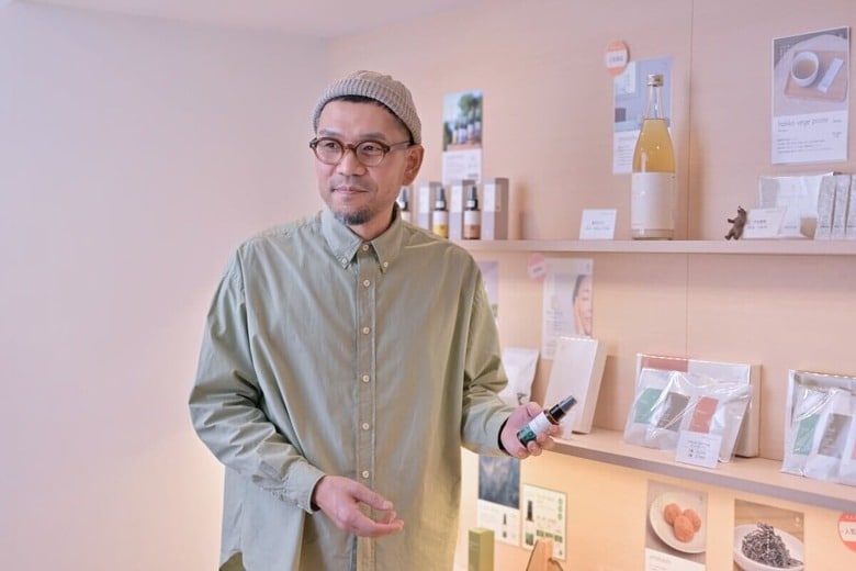 首都圏を中心に「発酵温浴nifu」を展開する株式会社テーブルカンパニー代表取締役の片山裕介氏（撮影：殿村誠士）