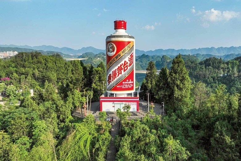 いくら人気でも「貴州茅台酒」で構造問題は解決できない（貴州省）　ORIENTAL IMAGEｰREUTERS