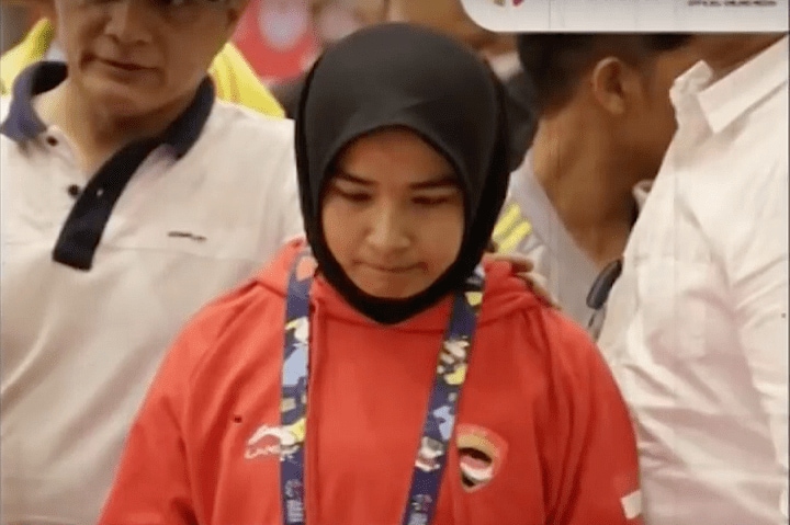 ヒジャブをつけたままの出場を許されず不戦敗となったミフタル・ジャナ選手　GTV News/YouTube