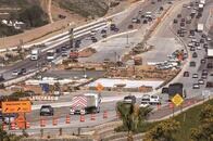 台頭する中国に対抗する「強いアメリカ」、バイデンのインフラ投資で実現できるか