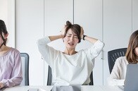 人生がうまくいかないとき、質問してはいけない相手は...