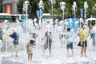 世界最低レベルの出生率に悩む韓国...フィリピンからの「切り札」導入も露呈した「根深い問題」とは？