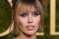 【画像】【動画】マイリー・サイラスの過激ショットに反響！称賛と批判が交錯