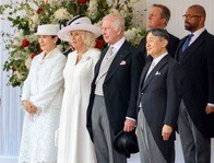 天皇皇后両陛下、チャールズ国王夫妻主催の晩さん会に出席　