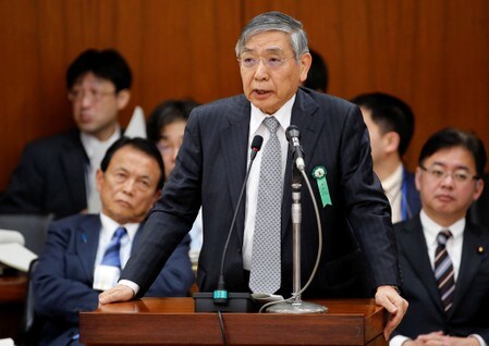 　２月１６日、政府が国会に提示した日銀の新執行部案は、黒田東彦総裁を日銀プロパーとリフレ派の学者が支えるという現在と同じ組み合わせで、「現状維持」を印象付ける人選となった。写真は国会で撮影（２０１８年　ロイター／Toru Hanai）