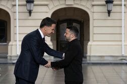 ロシア深部への攻撃で「対等な交渉可能に」、ウクライナ大統領発言
