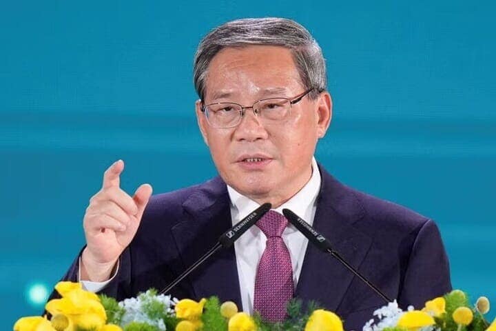 ５月２７日、中国の李強首相(写真)は、東南アジア諸国連合（ＡＳＥＡＮ）と湾岸協力会議（ＧＣＣ）に対し、貿易障壁の撤廃と開放拡大を呼びかけた。同日、クアラルンプールで撮影（２０２５年　ロイター/Vincent Thian）